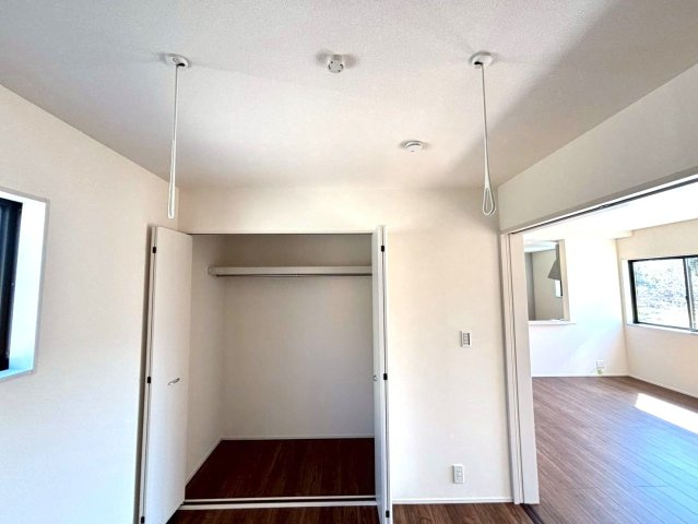 リーブルガーデン　安八郡安八町氷取第1　全2区画分譲の設備|室内物干し付き。雨の日のお洗濯に便利です！