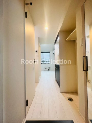 ハーモニーテラス赤羽イーストの玄関