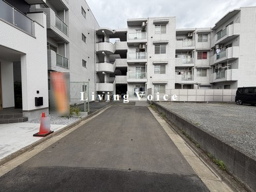 【仲介手数料０円】相模原市中央区小町通1期　新築一戸建て　全2棟の前面道路含む現地写真|相模原市中央区小町通1期　新築一戸建て　全2棟
