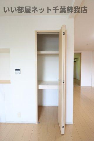 クレストⅡの収納|収納があります