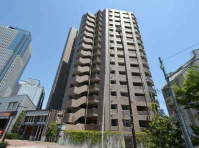 【外観】 | ナイスアーバン中野坂上 | 鉄筋コンクリート造のがっちりとした建物。