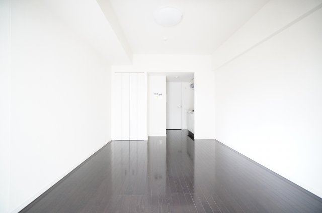 【洋室】 | SIDE One | ※同物件・同タイプの写真です。