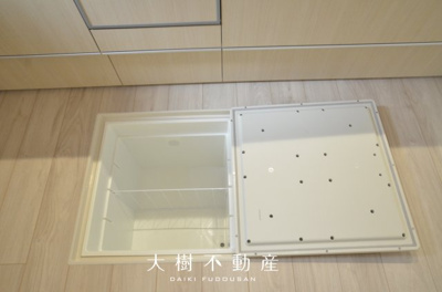 【キッチン】 | 綾瀬市小園南２丁目 新築戸建て 全1棟【仲介手数料無料】