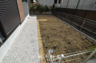 【庭】 | 綾瀬市小園南２丁目 新築戸建て 全1棟【仲介手数料無料】