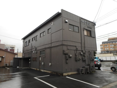 【外観】 | ユトリロ三本木2