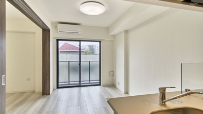 【居間・リビング】 | Weave Base -Oji Kamiya | こちらのリビングで趣味の時間をお楽しみください