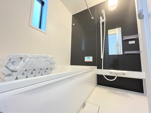 【内装】 | 福岡市東区雁の巣1丁目第12　1号棟（全2棟）【仲介手数料無料・0円】 | 施工例。浴室です。施工例は完成時と異なる場合があります。