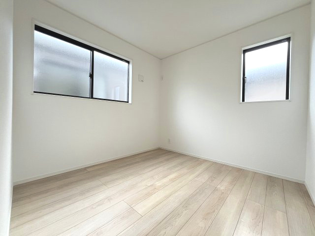 【子供部屋】 | 福岡市東区雁の巣1丁目第12　1号棟（全2棟）【仲介手数料無料・0円】 | 施工例。施工例は完成時と異なる場合があります。