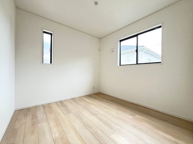 【子供部屋】 | 福岡市東区雁の巣1丁目第12　1号棟（全2棟）【仲介手数料無料・0円】 | 施工例。施工例は完成時と異なる場合があります。