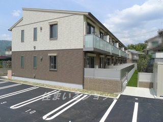 広島市安佐北区落合南３丁目のアパートの外観