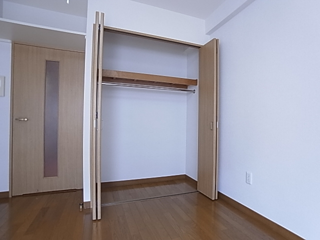 神戸市長田区若松町３丁目の賃貸マンションの収納|クローゼット
