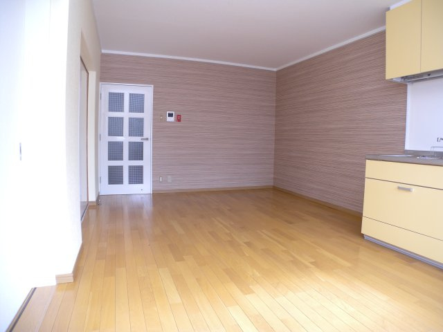 ルモンクレール枝吉の居間・リビング