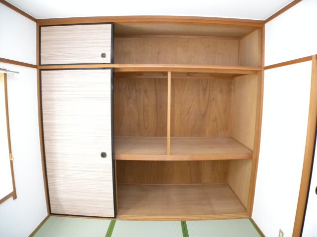 ルモンクレール枝吉の収納