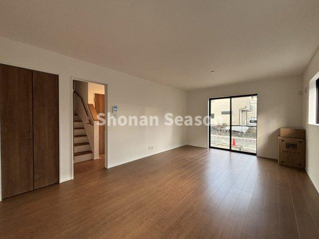 【居間・リビング】 | 湘南ライフにピッタリな素敵な家具をご用意して、快適な新生活を始めませんか♪