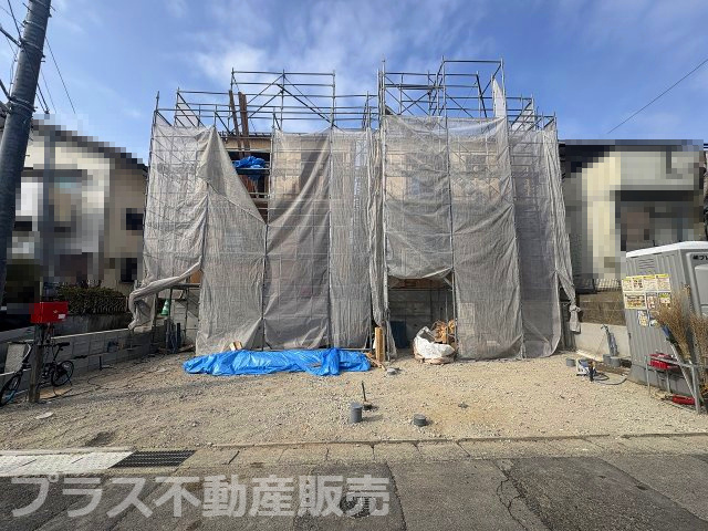 【外観】 | 福岡市東区雁の巣1丁目第12　2号棟（全2棟）【仲介手数料無料・0円】 | 現地写真。プラス不動産販売なら、現場の全ての棟をまとめてご見学頂けます。