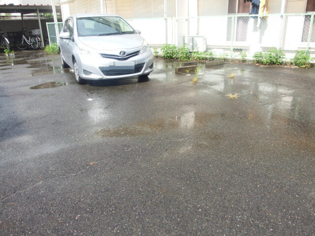 コーポ松井の駐車場