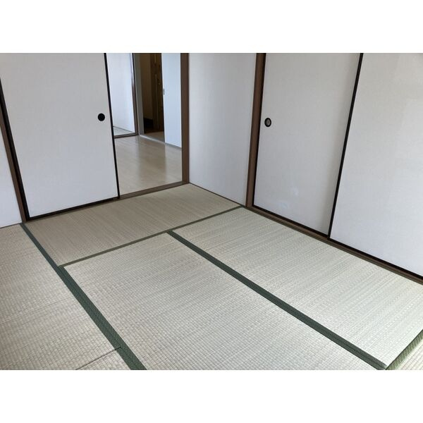 コーポ松井の和室