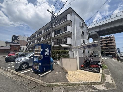 福岡市城南区片江４丁目の賃貸マンションのエントランス|エントランス写真
