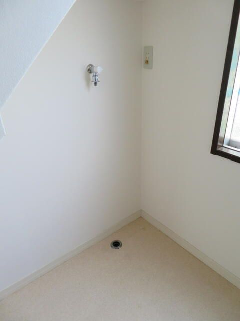 Ｔａｋａｋｉ貸家の洗面所