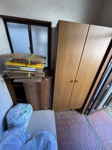 市川市真間５丁目　再建築不可中古戸建の玄関