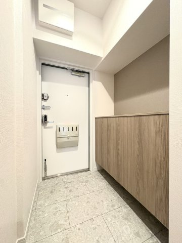 近鉄南港ガーデンハイツ21号棟の玄関|玄関です