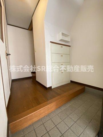 柏田本町中古戸建の玄関