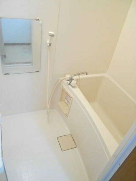 メゾンフルールの浴室