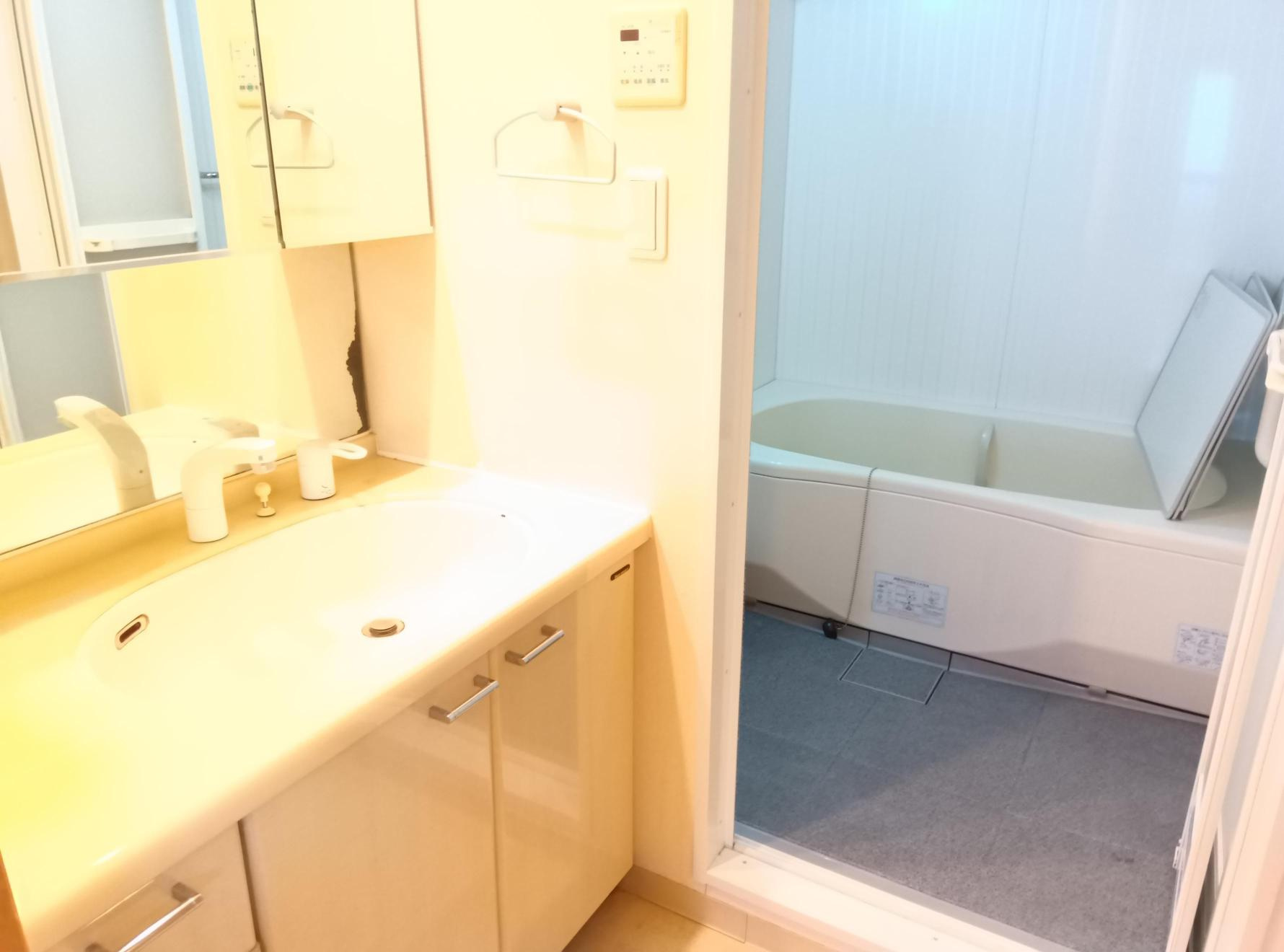 サーパス青葉町のトイレ|手洗い付きのトイレ