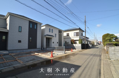 【前面道路含む現地写真】 | 海老名市門沢橋6丁目 新築戸建て 全2棟【仲介手数料無料】 | ※令和8年3月下旬に撮影