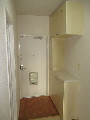 【玄関】 | シティコートフドウ中山 | 玄関　※前回募集時2018年12月撮影