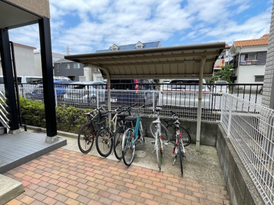 【その他】 | レオパレスアルブルヴィラージュ | 駐輪場