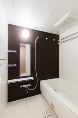 【浴室】 | コートブリーズ船橋中山 | ※写真は同タイプ住戸です。