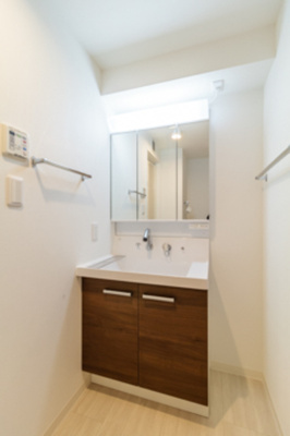 【洗面所】 | コートブリーズ船橋中山 | ※写真は同タイプ住戸です。