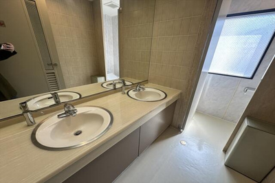  | 長友ランディックビル