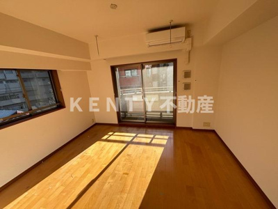 【居間・リビング】 | レジディア大井町Ⅱ | ゆったり過ごせる居間です