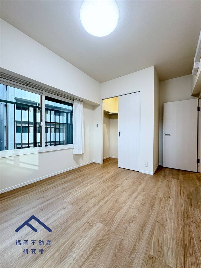 ライオンズマンション西公園の洋室