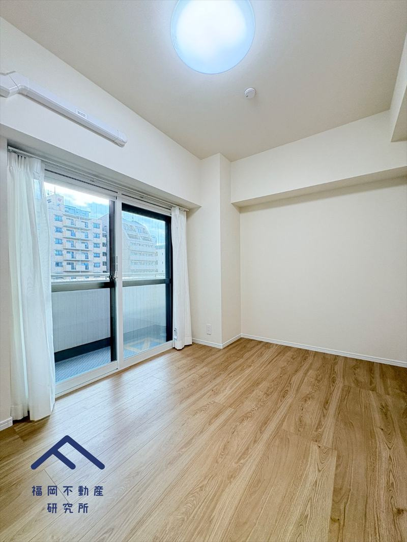 ライオンズマンション西公園の洋室