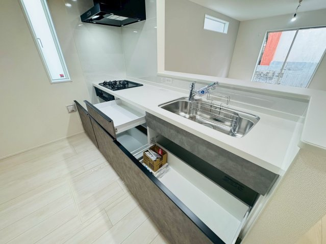 ★★南城市知念海野－2号棟（全２棟のキッチン|きれいなキッチンです