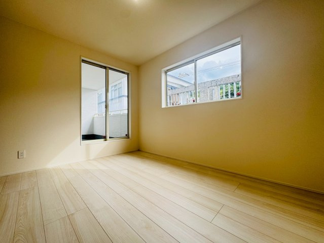 ★★南城市知念海野－2号棟（全２棟の洋室|落ち着いた色調の洋室です