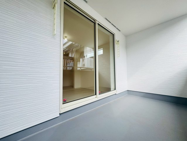 ★★南城市知念海野－2号棟（全２棟のバルコニー|暖かな日差しのふりそそぐバルコニー