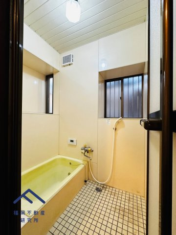 筑紫野市紫６丁目　戸建ての浴室