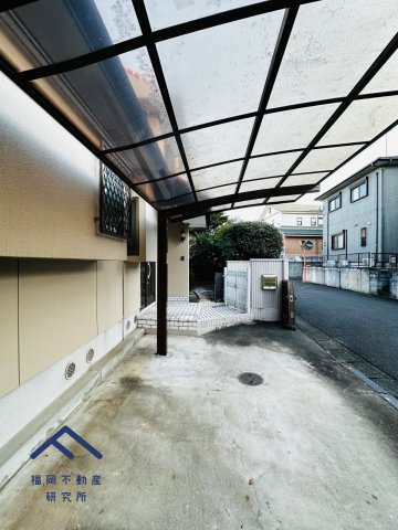 筑紫野市紫６丁目　戸建ての駐車場