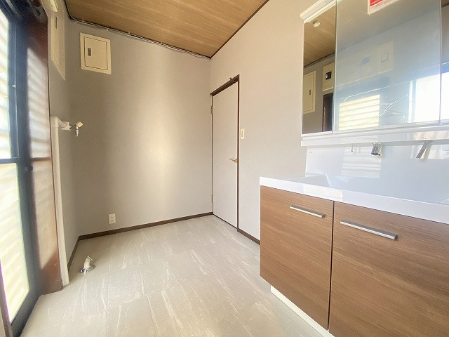 【独立洗面台】 | 大和田町　リフォーム中古