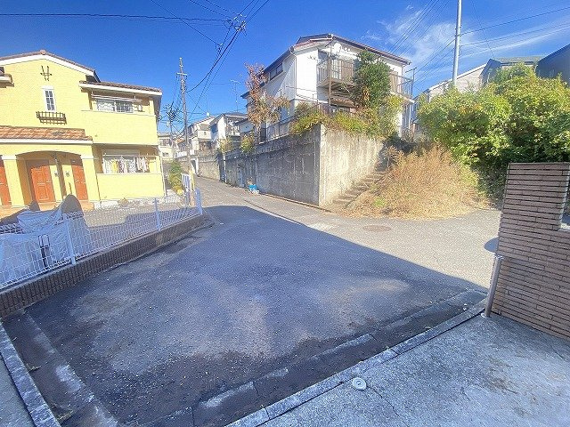 【前面道路含む現地写真】 | 大和田町　リフォーム中古
