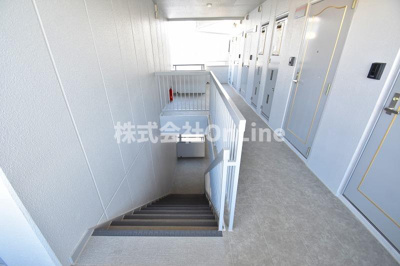 【ロビー】 | ラフィーネ小若江