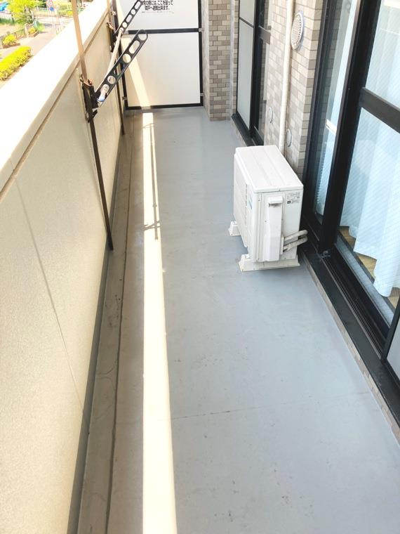 ライオンズマンション千葉みなとのバルコニー