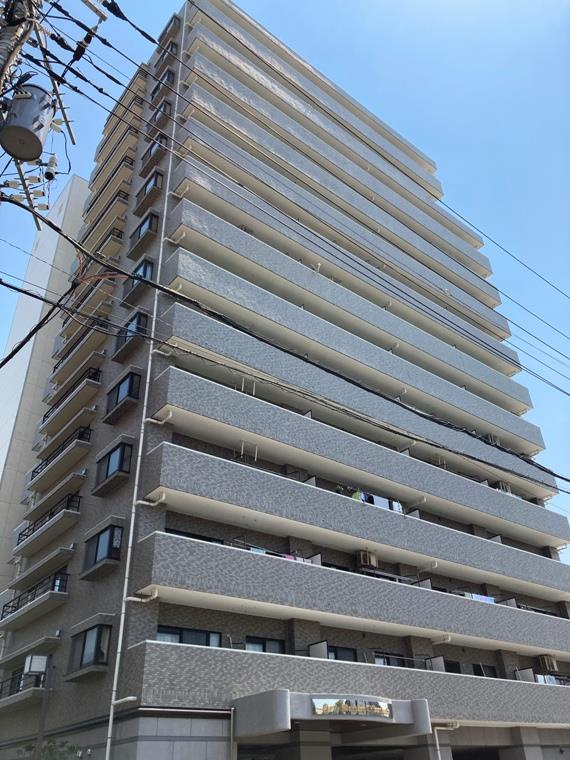 ライオンズマンション千葉みなとの外観