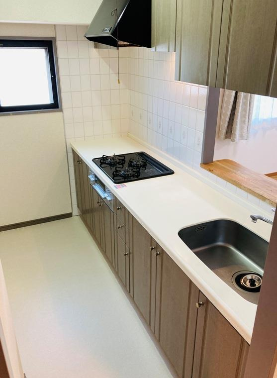 ライオンズマンション千葉みなとのキッチン