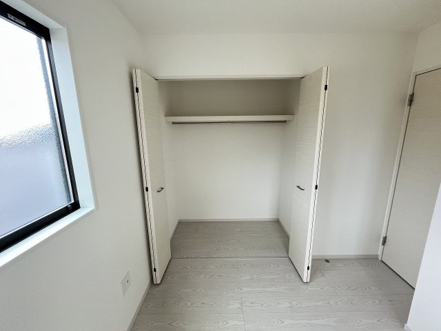 【収納】 | 春日市須玖南7丁目1期　1号棟（全3棟）【仲介手数料無料・0円】 | 施工例。施工例は完成時と異なる場合があります。