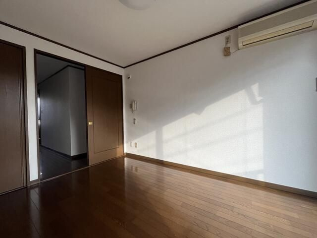 【洋室】 | クレールメゾン北野(クレールメゾンキタノ)